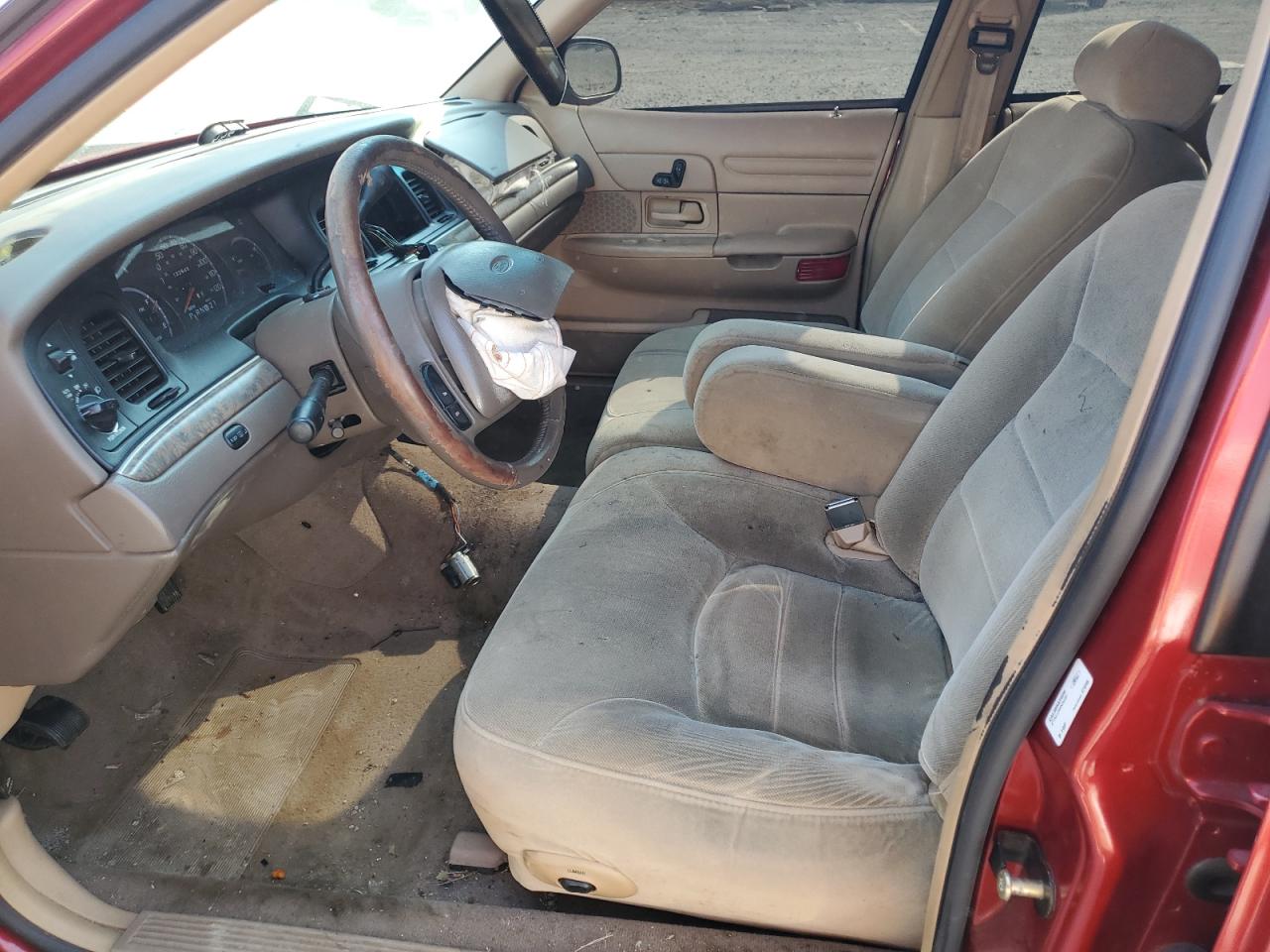 2FAFP74W0WX101049 1998 Ford Crown Victoria Lx