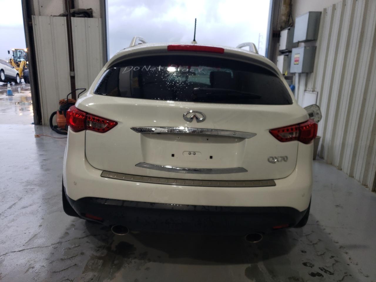 JN8CS1MU9GM671443 2016 Infiniti Qx70