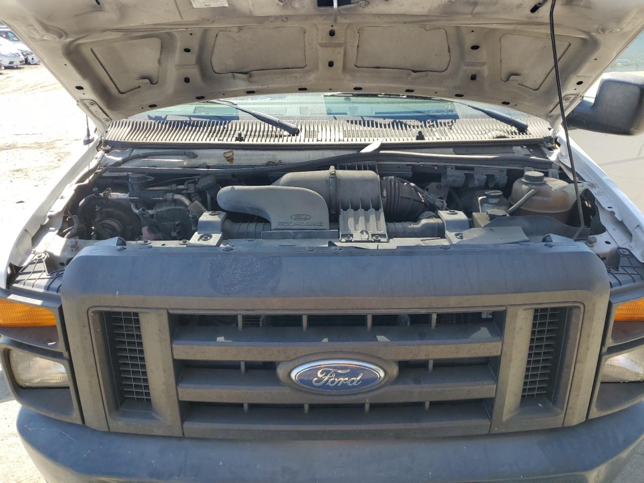 1FMNE11W49DA20303 2009 Ford Econoline E150 Wagon