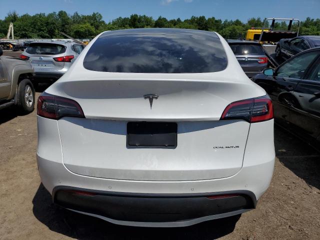 7SAYGDEE6NF319554 2022 Tesla Model Y