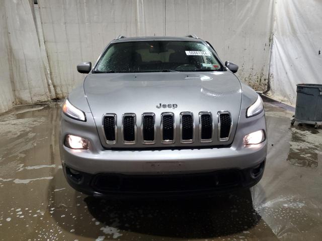 2015 Jeep Cherokee Latitude VIN: 1C4PJLCB6FW636969 Lot: 56861364