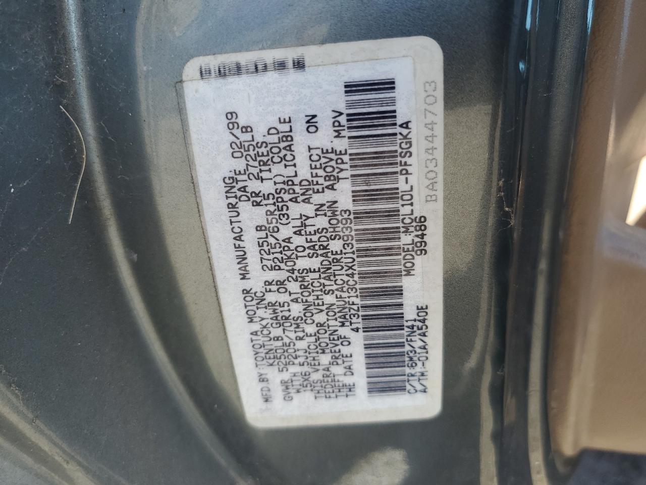 4T3ZF13C4XU139393 1999 Toyota Sienna Le