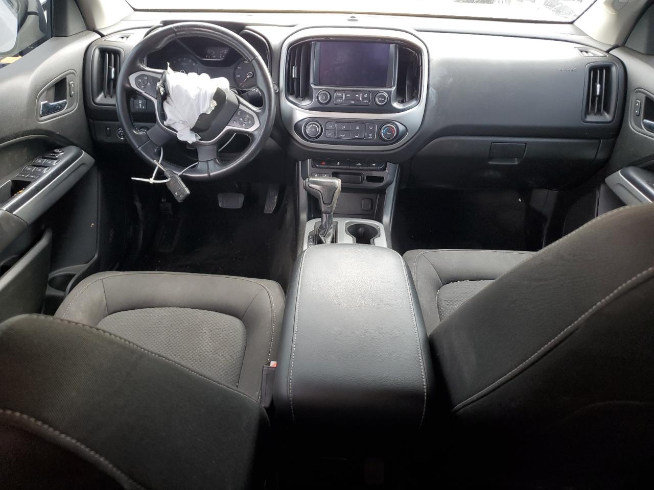 1GCGTCEN0J1118928 2018 Chevrolet Colorado Lt