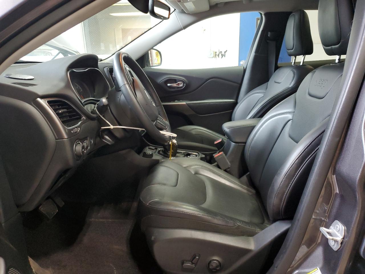 1C4PJMDX9KD235776 2019 Jeep Cherokee Limited