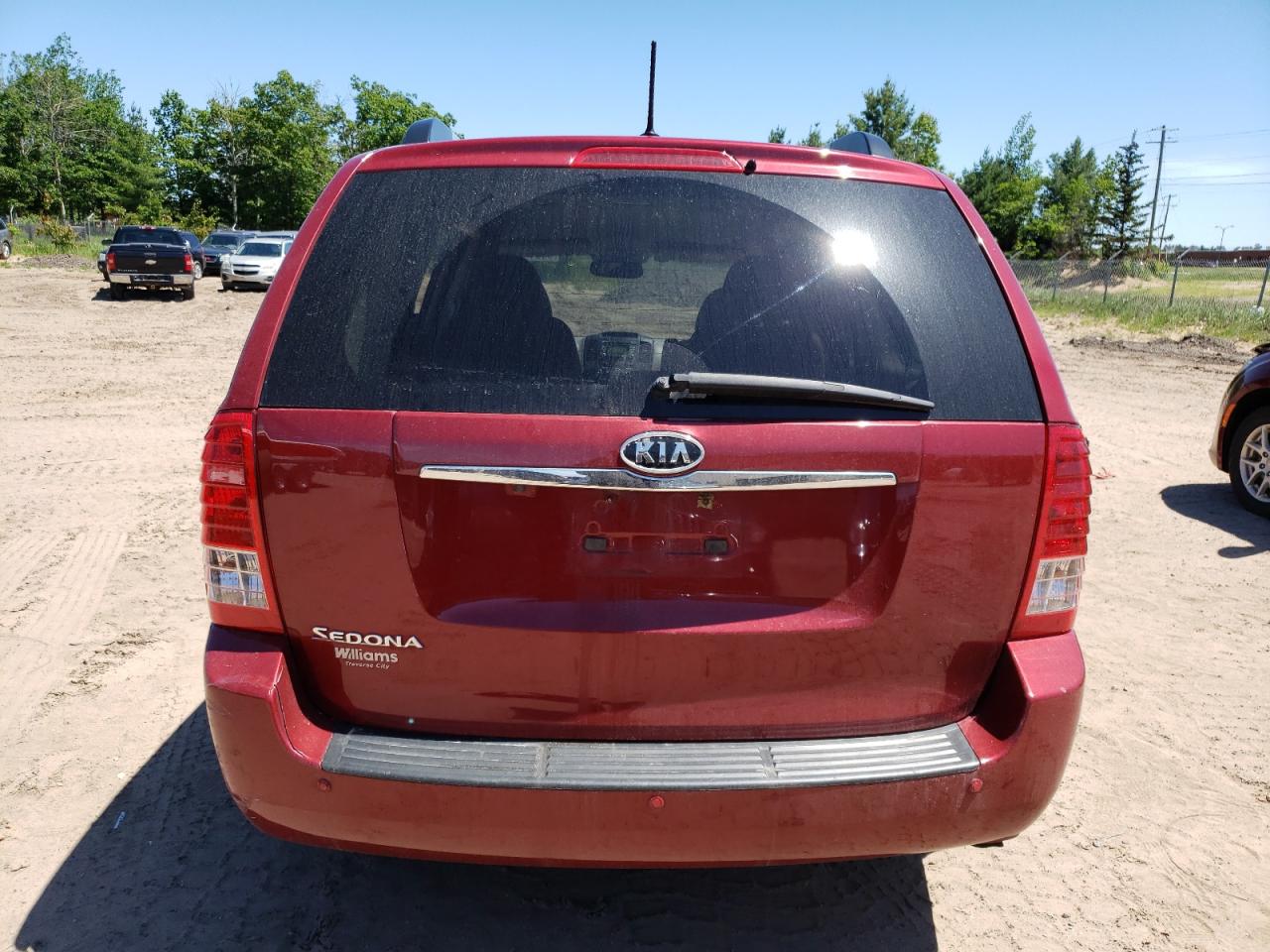 KNDMG4C73C6458629 2012 Kia Sedona Lx