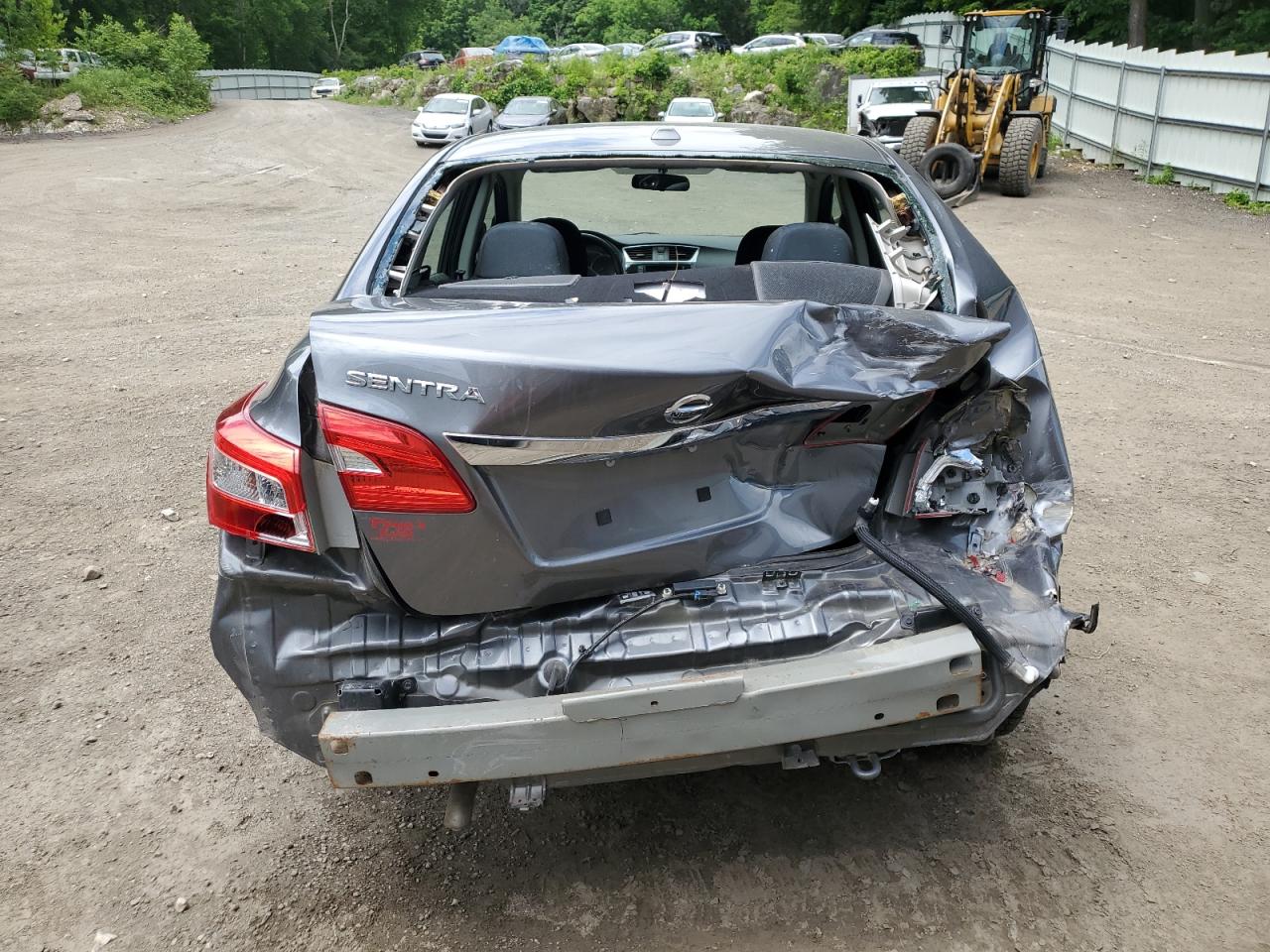 2019 Nissan Sentra S vin: 3N1AB7AP0KY440878