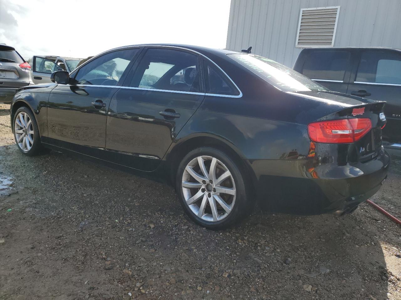 2013 Audi A4 Premium Plus vin: WAUEFAFL9DN036285