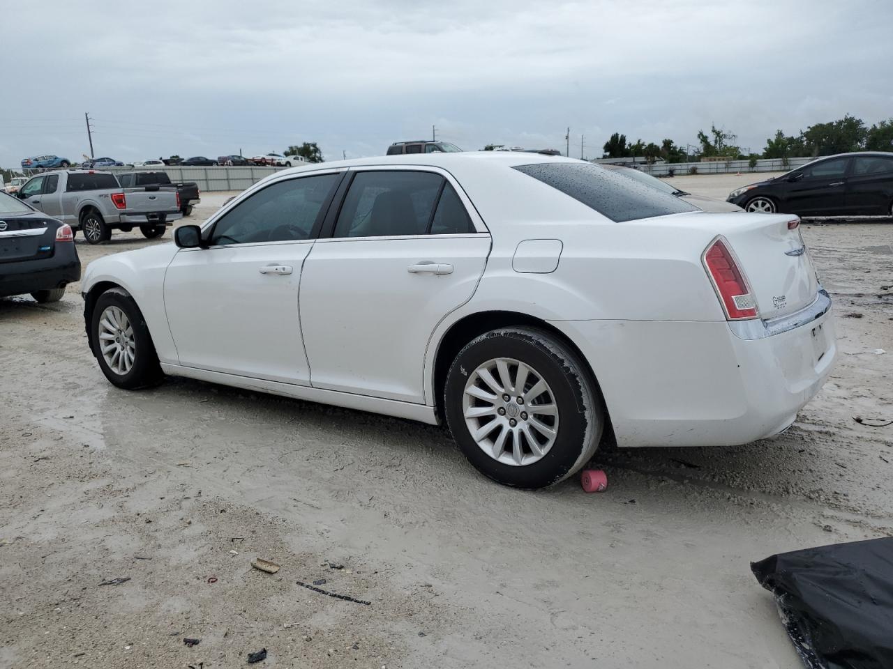 2C3CCAAG0EH181100 2014 Chrysler 300