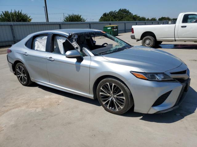 VIN 4T1B11HK8JU121575 2018 Toyota Camry, L no.4