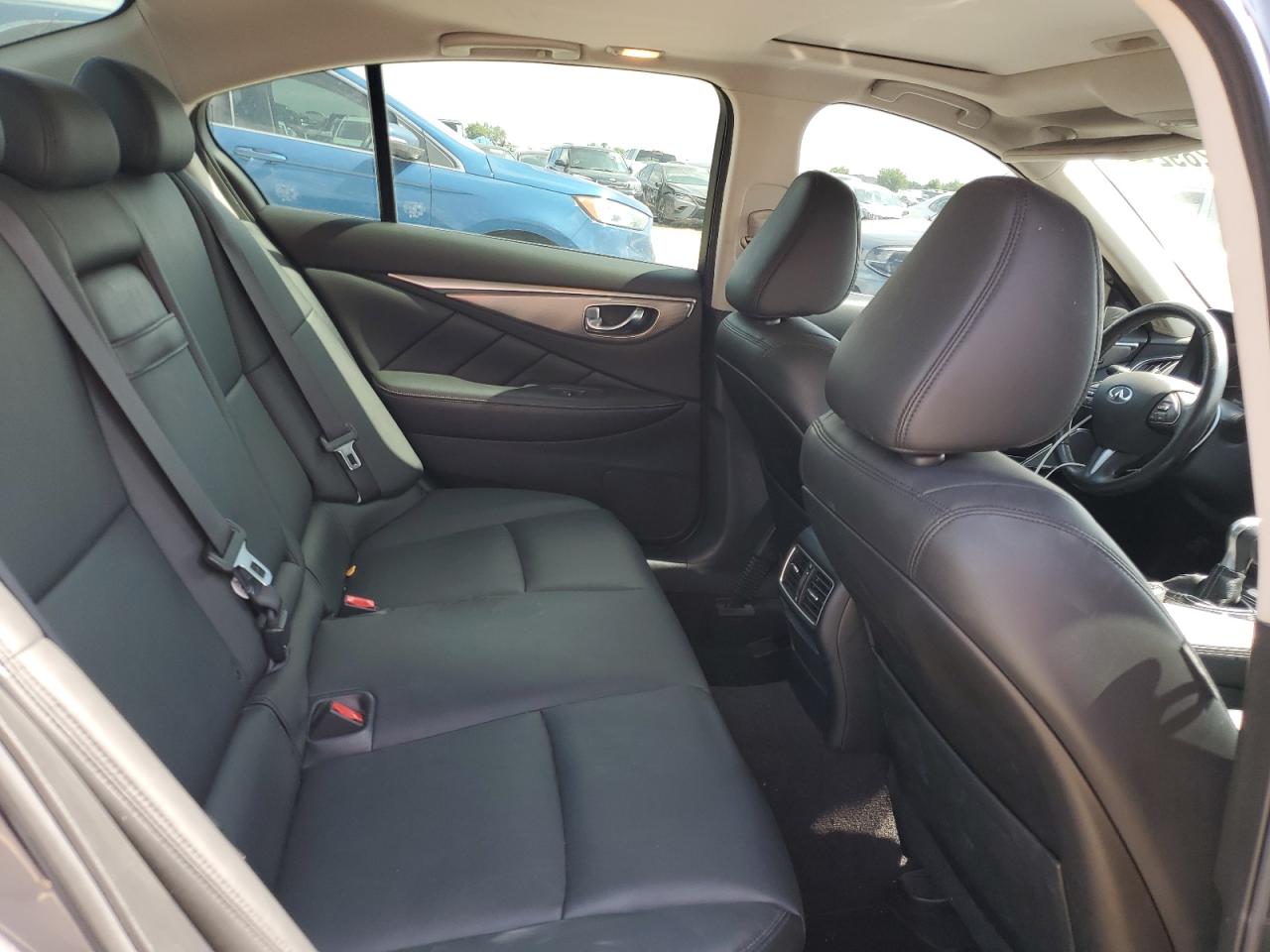 JN1EV7AP9HM740309 2017 Infiniti Q50 Premium