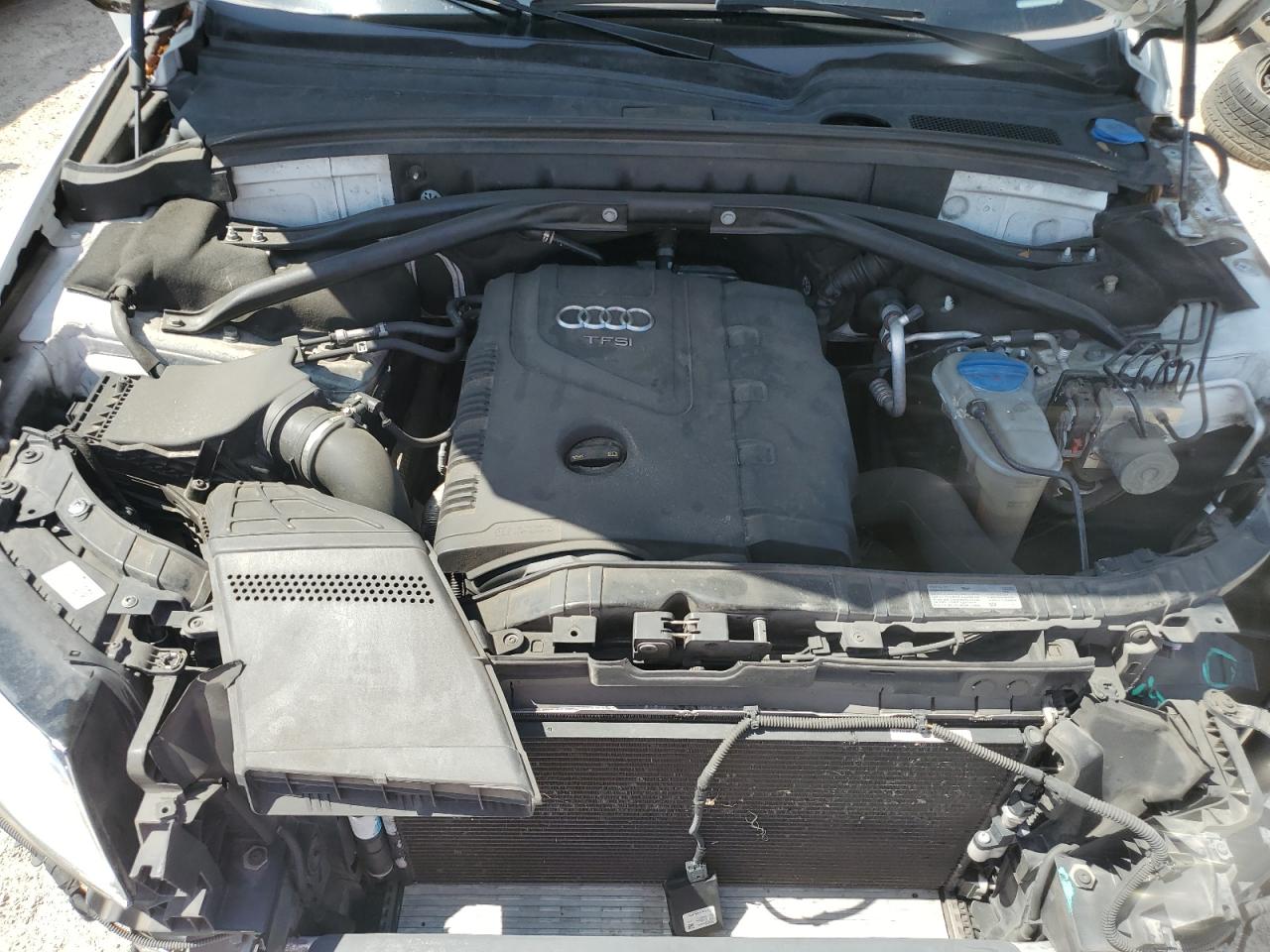 WA1C2AFP7GA121897 2016 Audi Q5 Premium