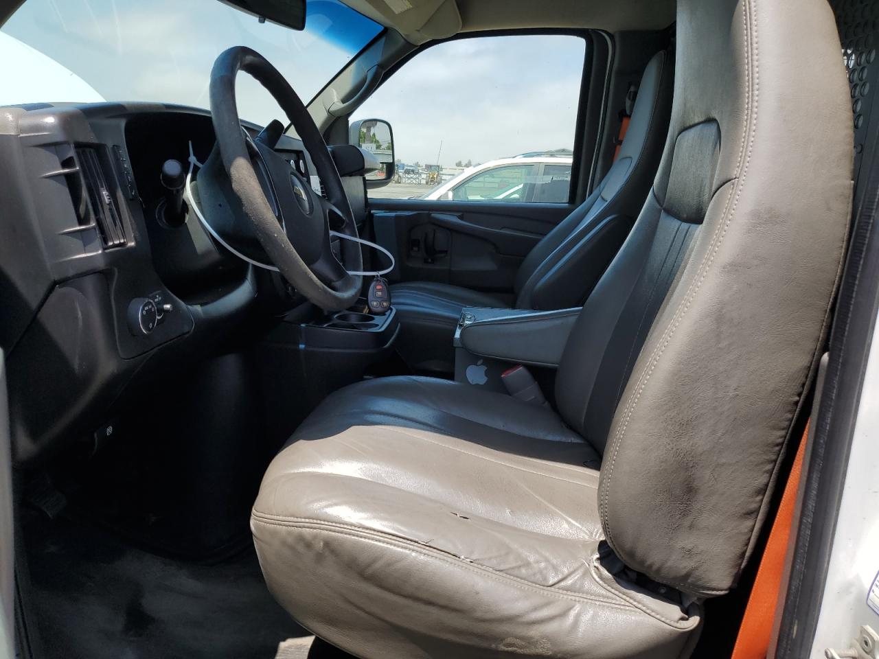 1GCWGFCB1E1136225 2014 Chevrolet Express G2500