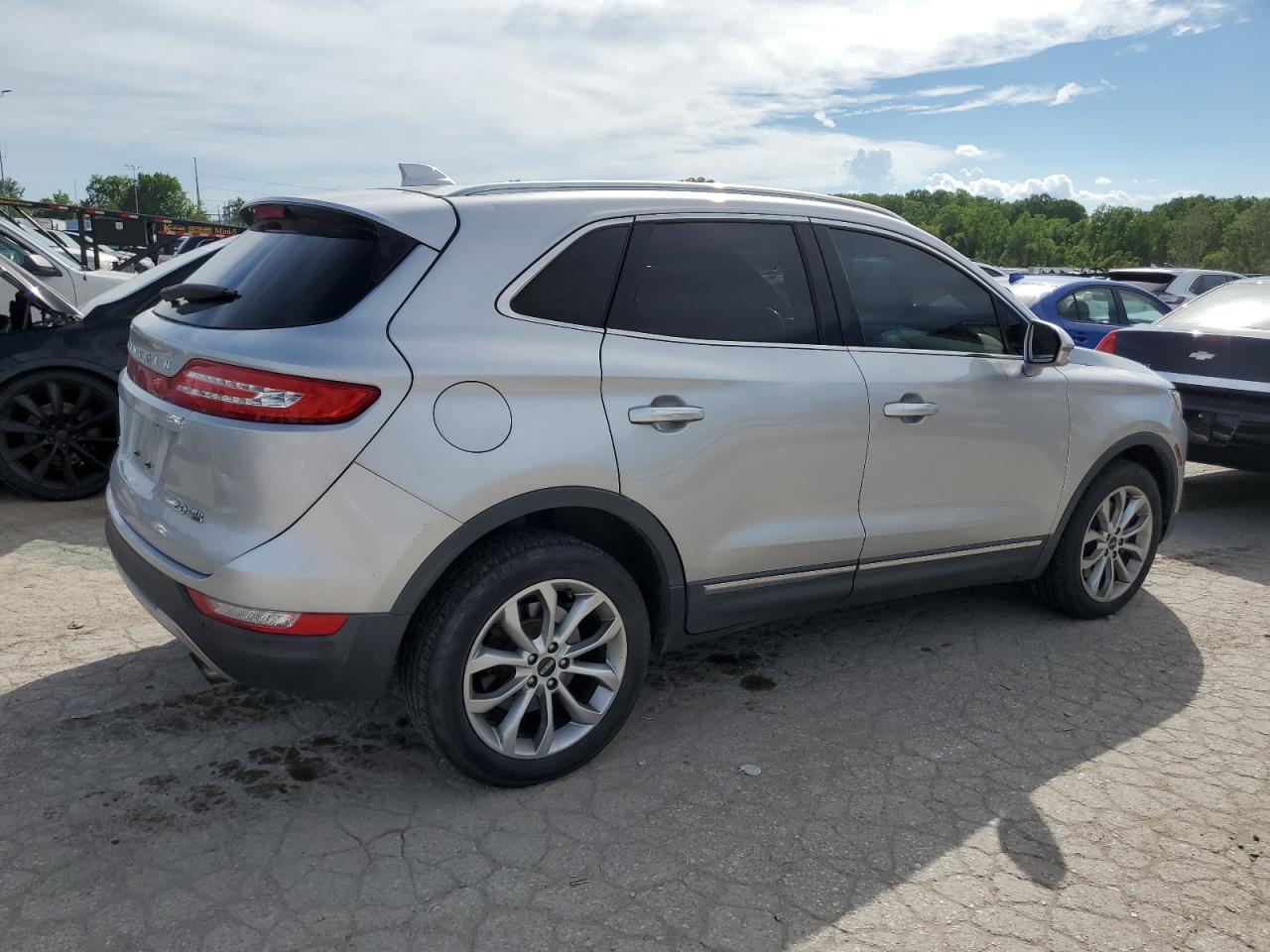 2016 Lincoln Mkc Select vin: 5LMCJ2D93GUJ23270