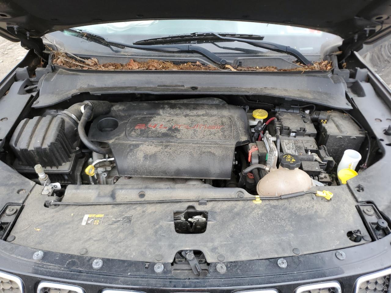 3C4NJDBBXJT282614 2018 Jeep Compass Latitude