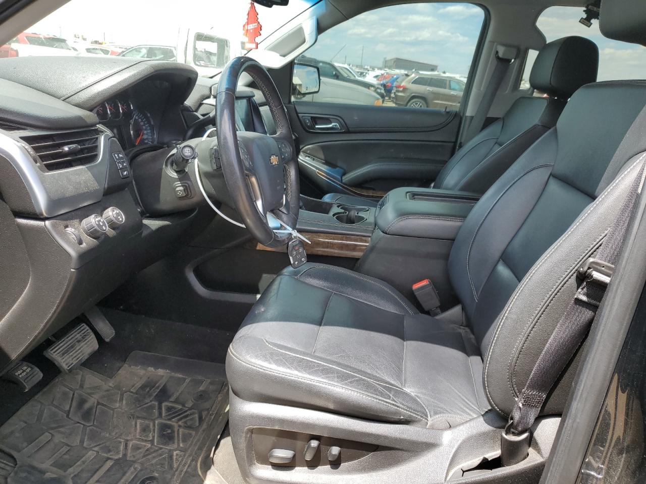 1GNSKBKC6JR341722 2018 Chevrolet Tahoe K1500 Lt