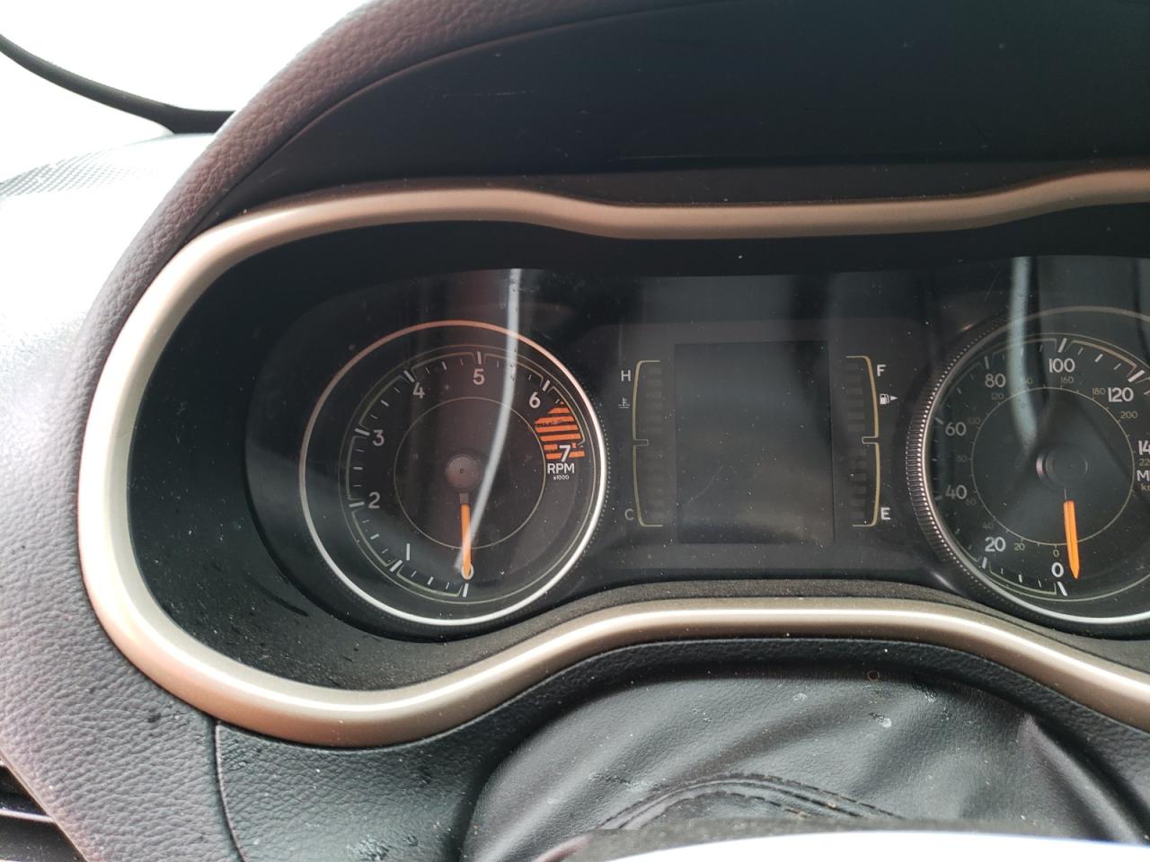 1C4PJLCB1GW249361 2016 Jeep Cherokee Latitude