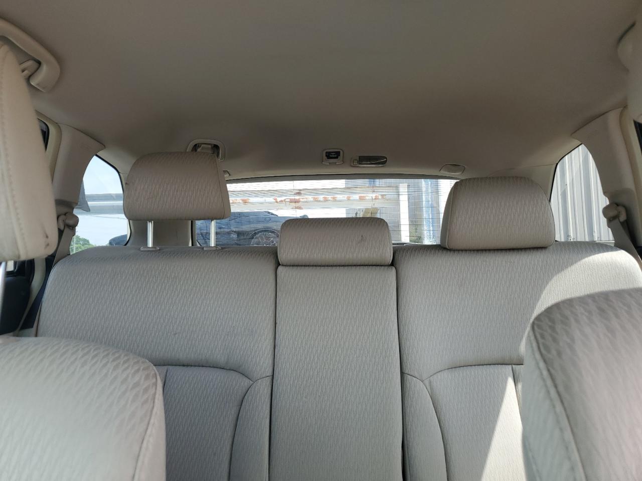 4S4BRBCC8B3347685 2011 Subaru Outback 2.5I Premium