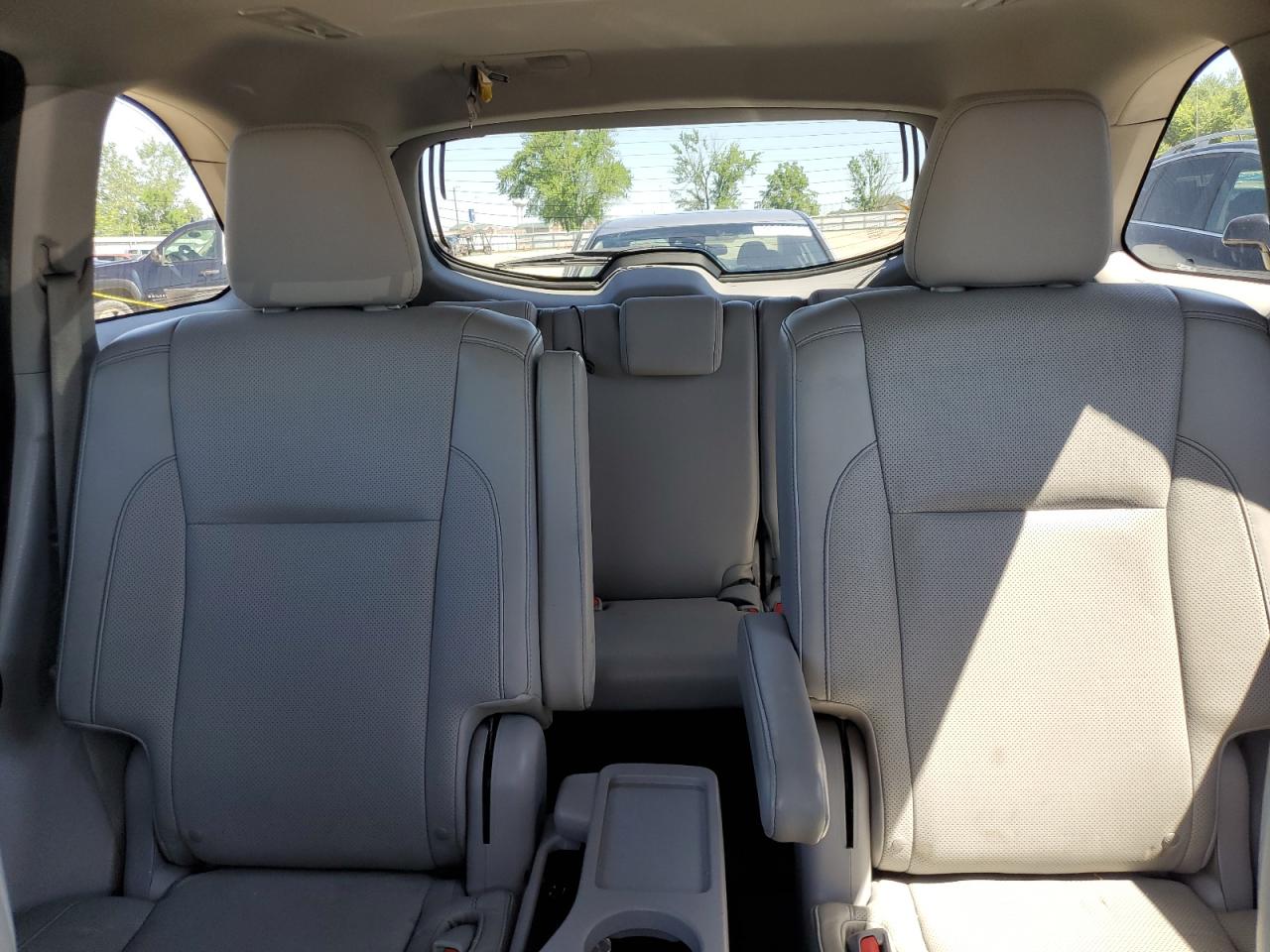 5TDDKRFH8FS126741 2015 Toyota Highlander Limited