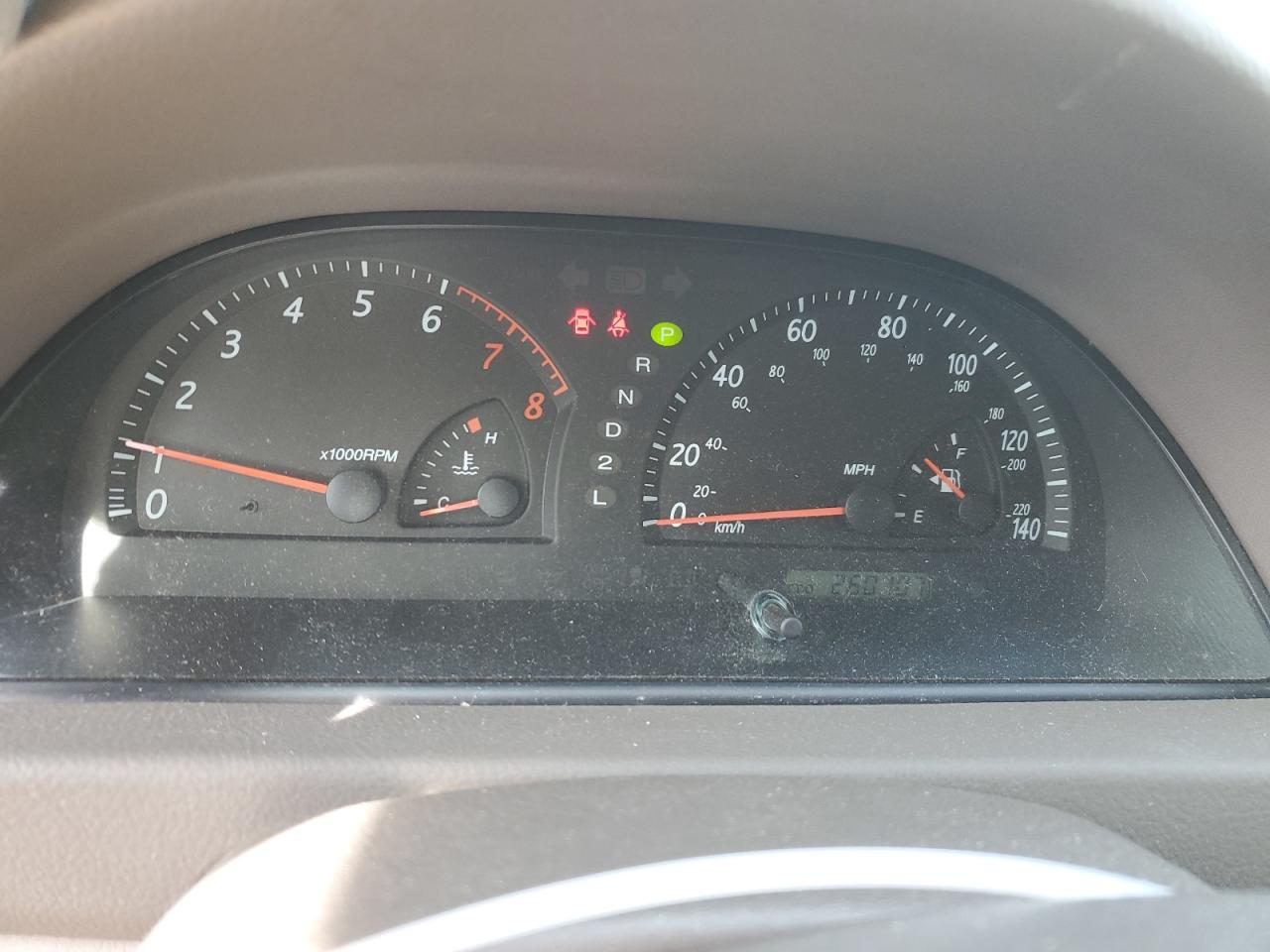 4T1BE32K54U812446 2004 Toyota Camry Le