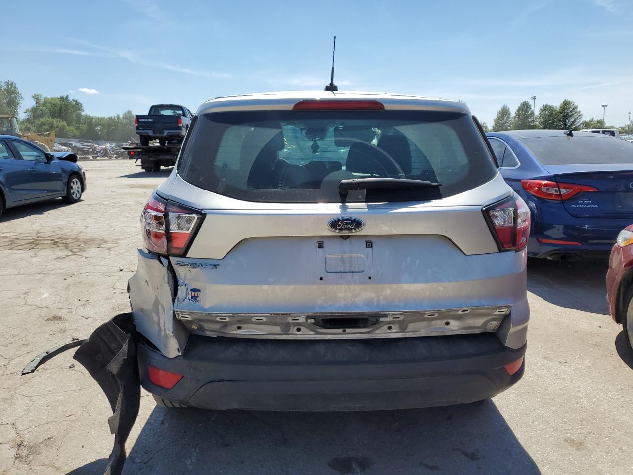 Lot #2994287078 2017 FORD ESCAPE S