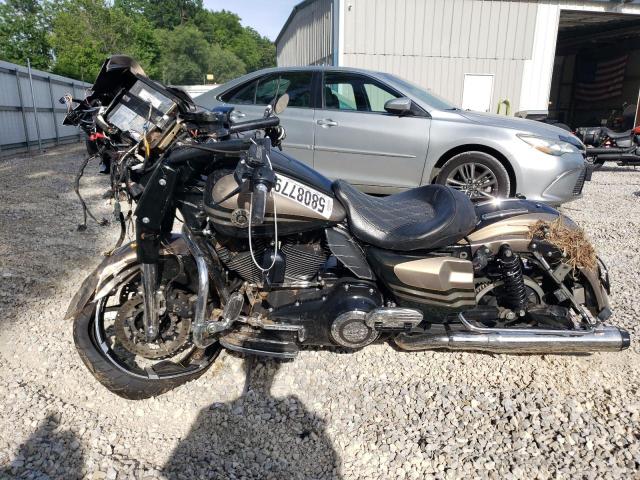 2013 HARLEY-DAVIDSON FLTRXSE CV 1HD1TC817DB954523