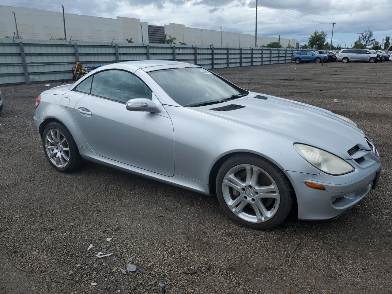 WDBWK56F95F061878 2005 Mercedes-Benz Slk 350