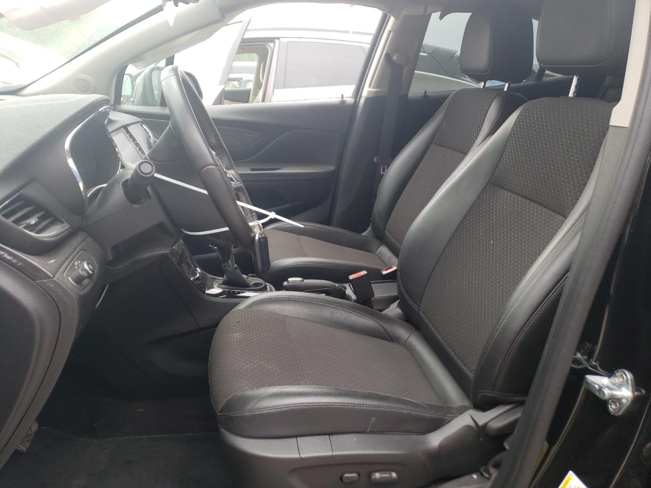 KL4CJESB0KB838276 2019 Buick Encore Preferred