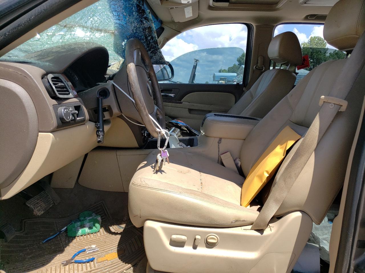 1GNSCBE09CR226517 2012 Chevrolet Tahoe C1500 Lt