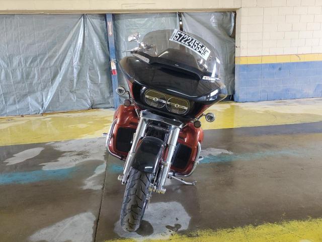 2015 HARLEY-DAVIDSON FLTRUSE CV 1HD1TAN1XFB950882