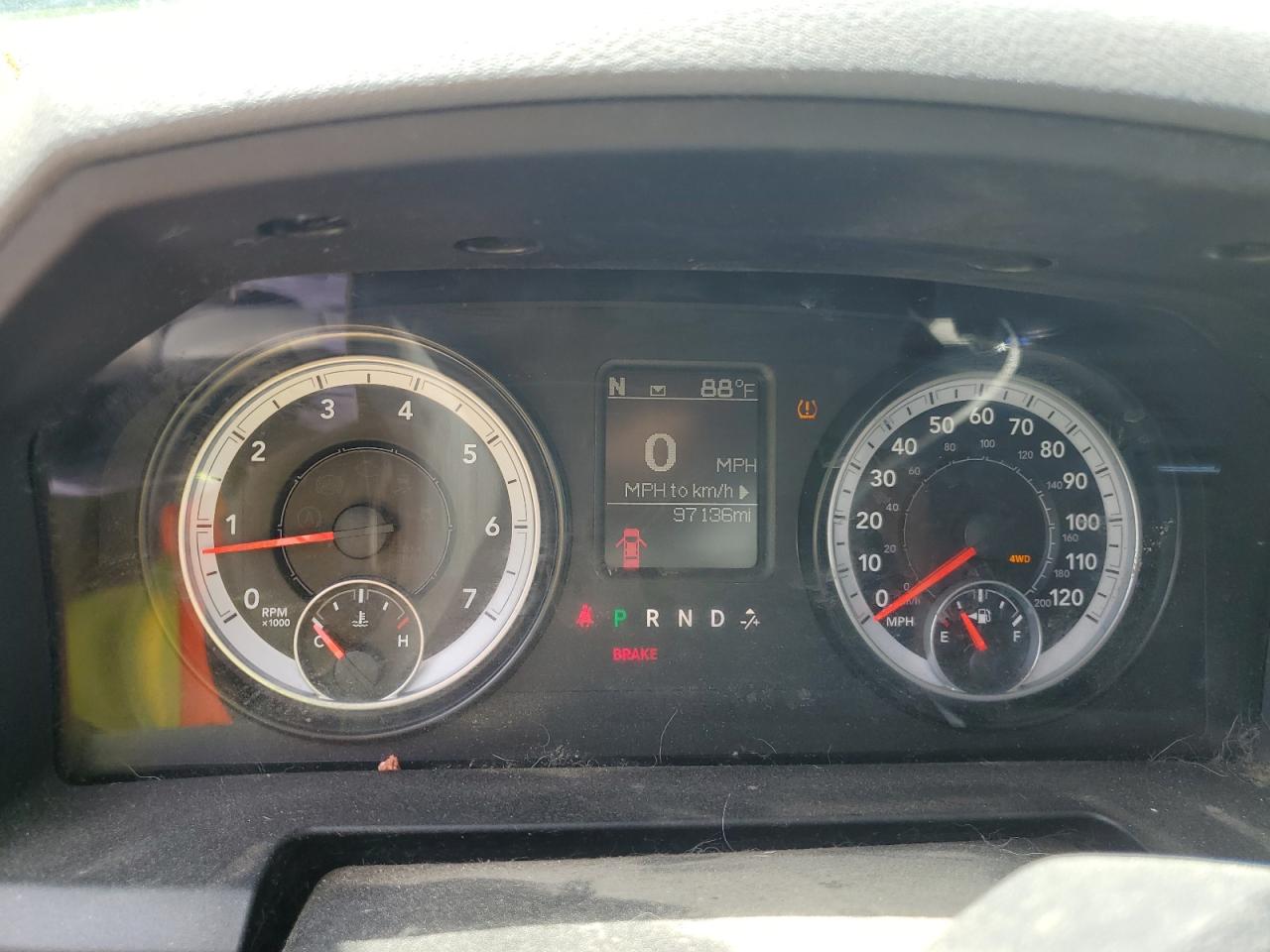 1C6RR7GT4ES120182 2014 Ram 1500 Slt