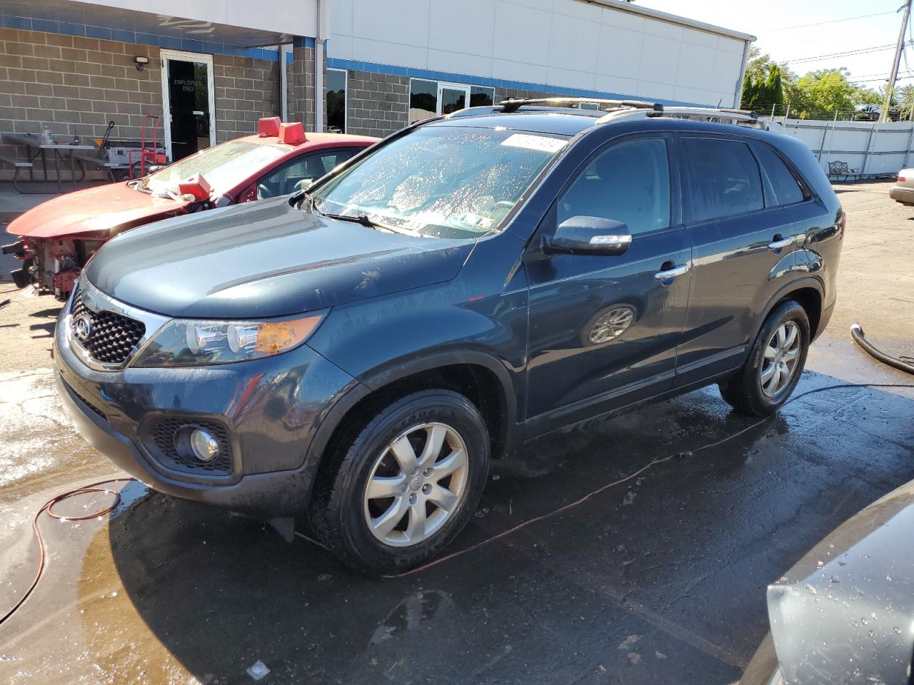 2012 Kia Sorento Base vin: 5XYKT3A64CG304581