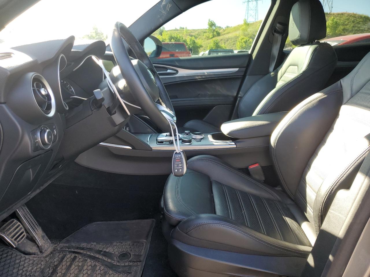 ZASPAKBN8L7C98543 2020 Alfa Romeo Stelvio Ti