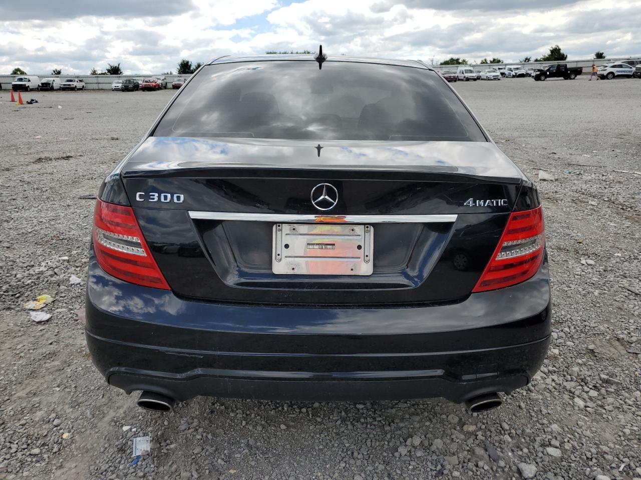WDDGF8BB0CA642037 2012 Mercedes-Benz C 300 4Matic