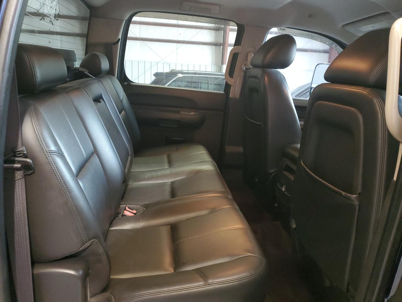 3GCPKSE3XBG301235 2011 Chevrolet Silverado K1500 Lt