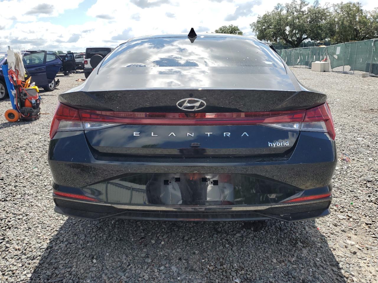 2023 Hyundai Elantra Limited vin: KMHLN4AJ9PU058989