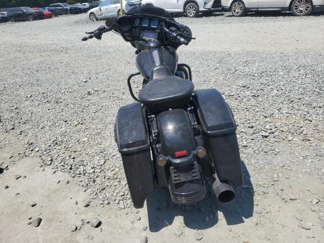 2018 HARLEY-DAVIDSON FLHXS STRE - 1HD1KRC12JB667437