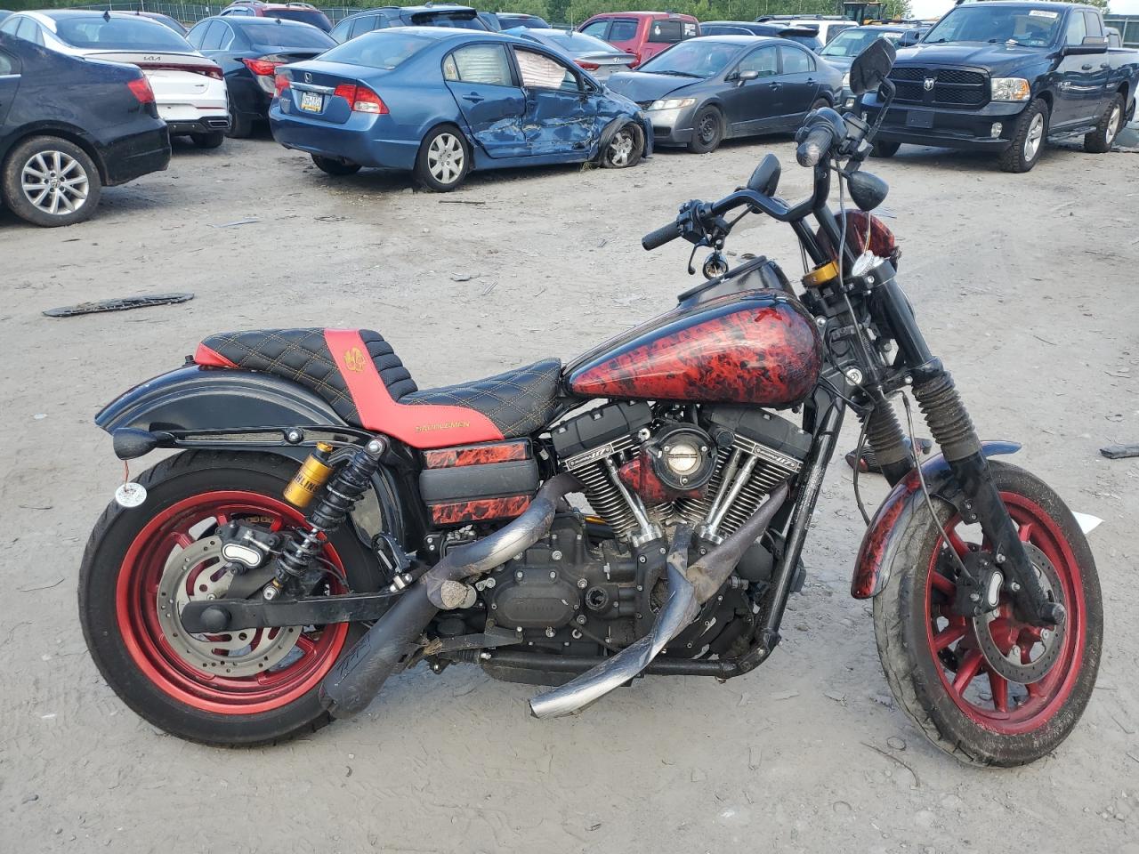1HD1GS811HC301183 HARLEY-DAVIDSON FXDLS 2017