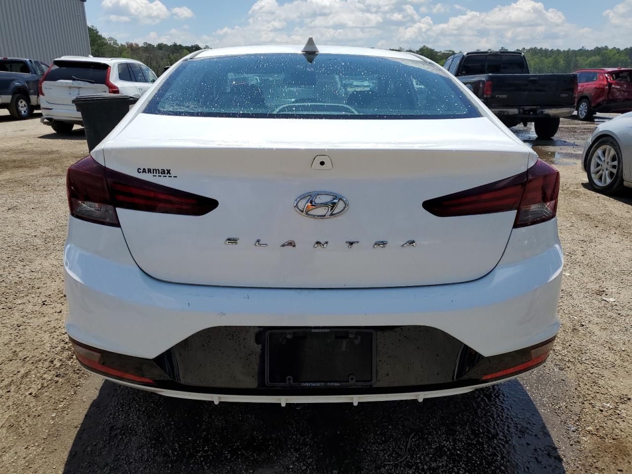 5NPD84LF9KH426146 2019 Hyundai Elantra Sel