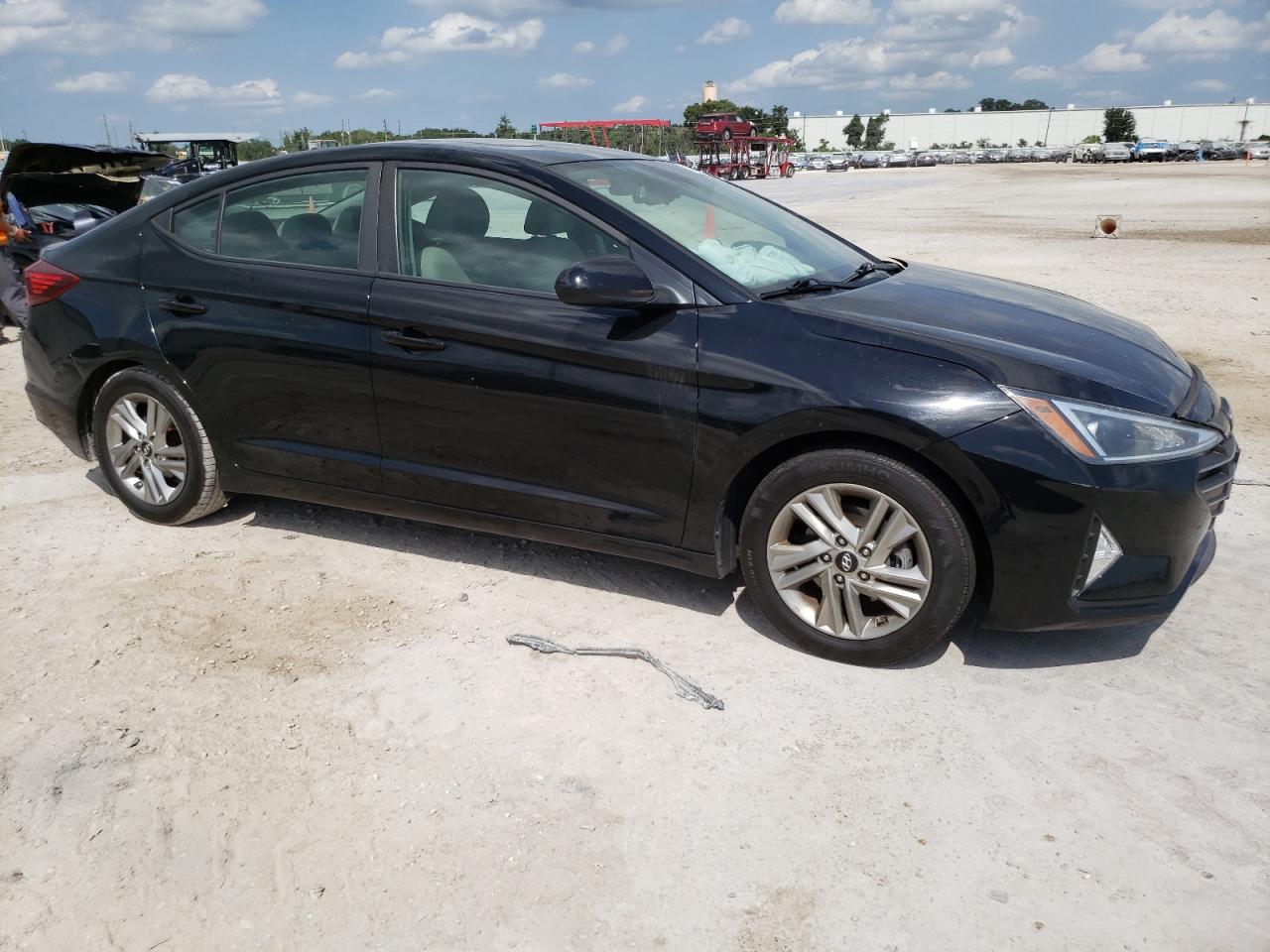 KMHD84LF5KU847590 2019 Hyundai Elantra Sel