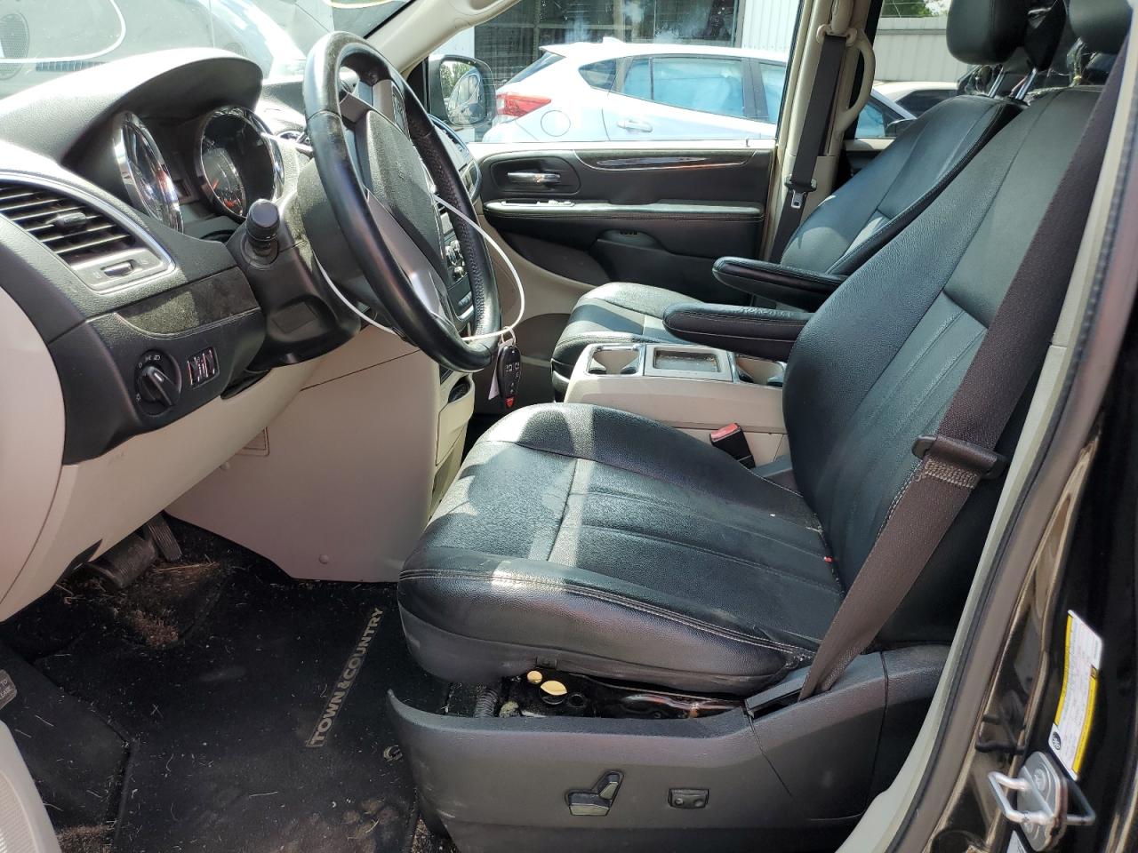 2C4RC1AG0GR253402 2016 Chrysler Town & Country Lx