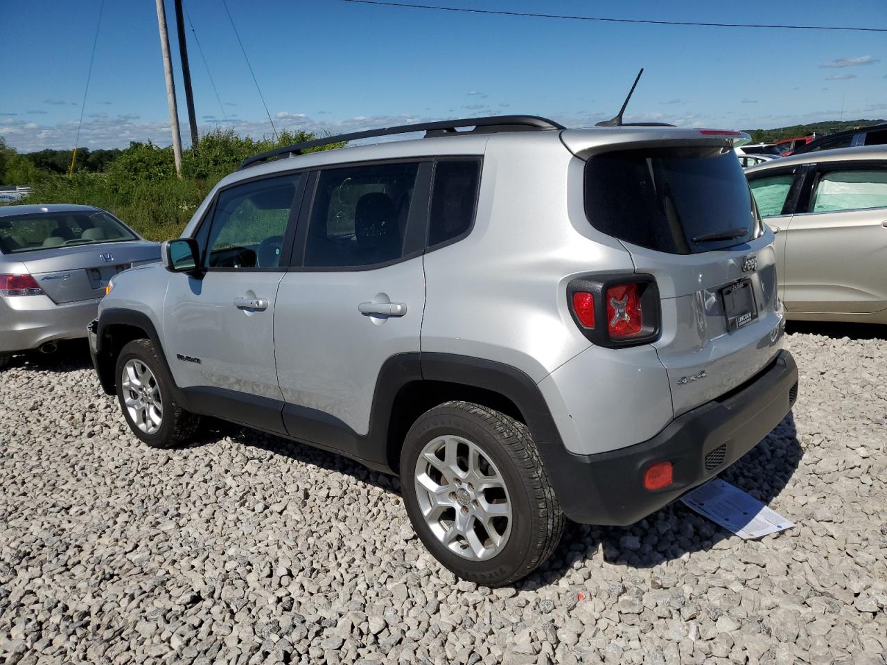 ZACCJBBT8FPC23628 2015 Jeep Renegade Latitude