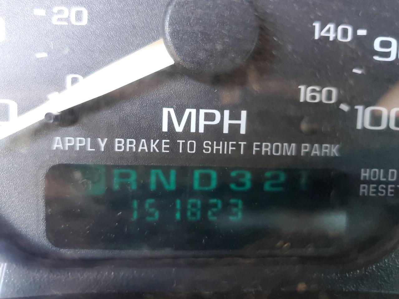 1GNEC13V22J273259 2002 Chevrolet Tahoe C1500