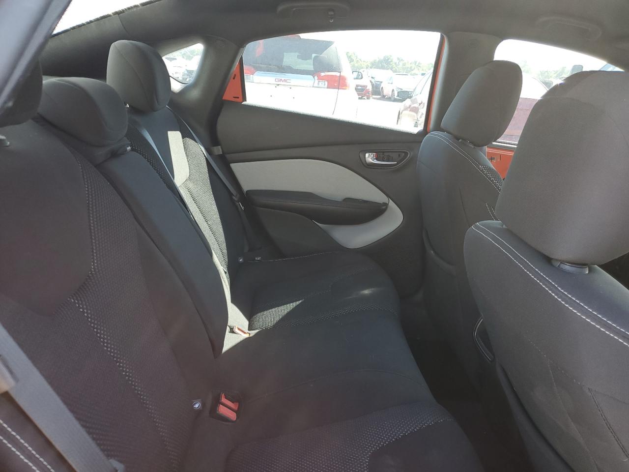 1C3CDFBBXFD242691 2015 Dodge Dart Sxt