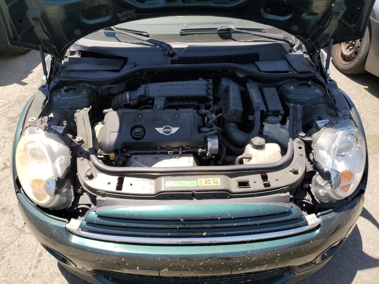 WMWMF3C51ATZ21360 2010 Mini Cooper