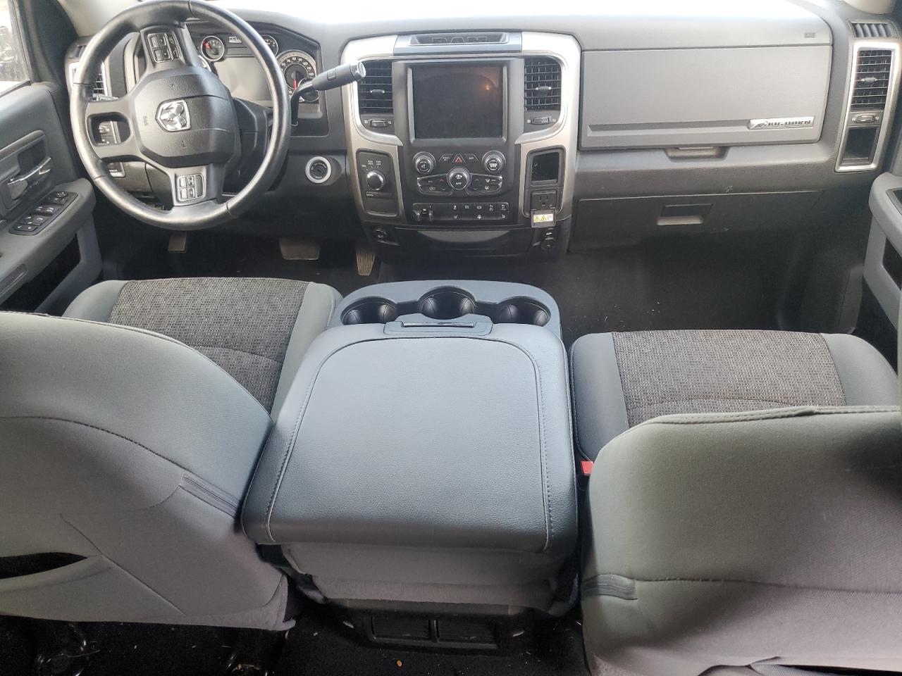 3C63R3HL9JG187584 2018 Ram 3500 Slt