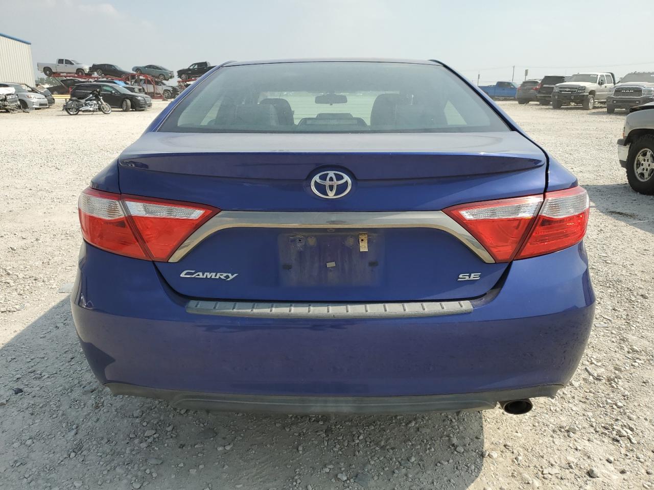 4T1BF1FK0GU545720 2016 Toyota Camry Le