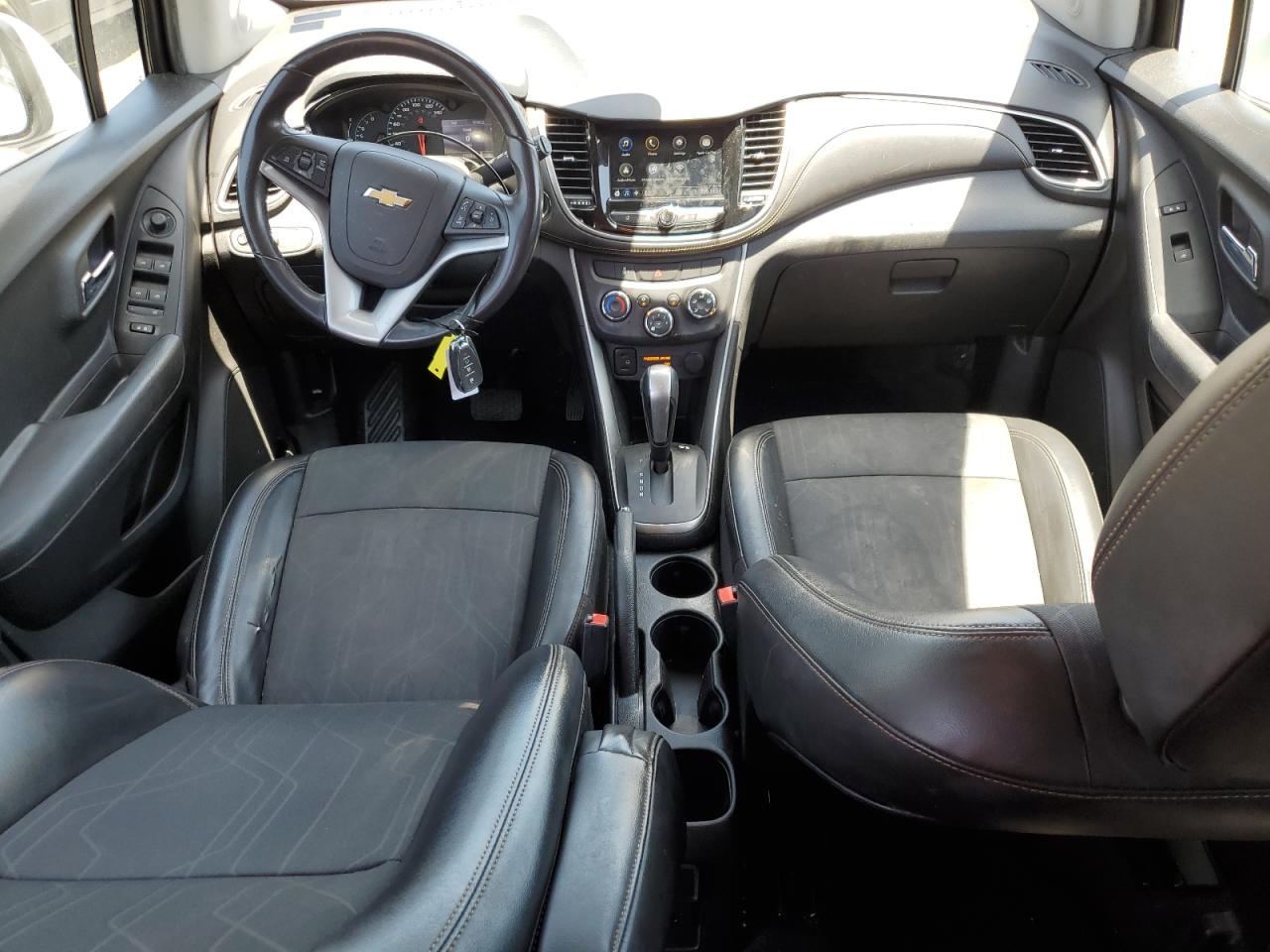KL7CJLSB0JB655742 2018 Chevrolet Trax 1Lt