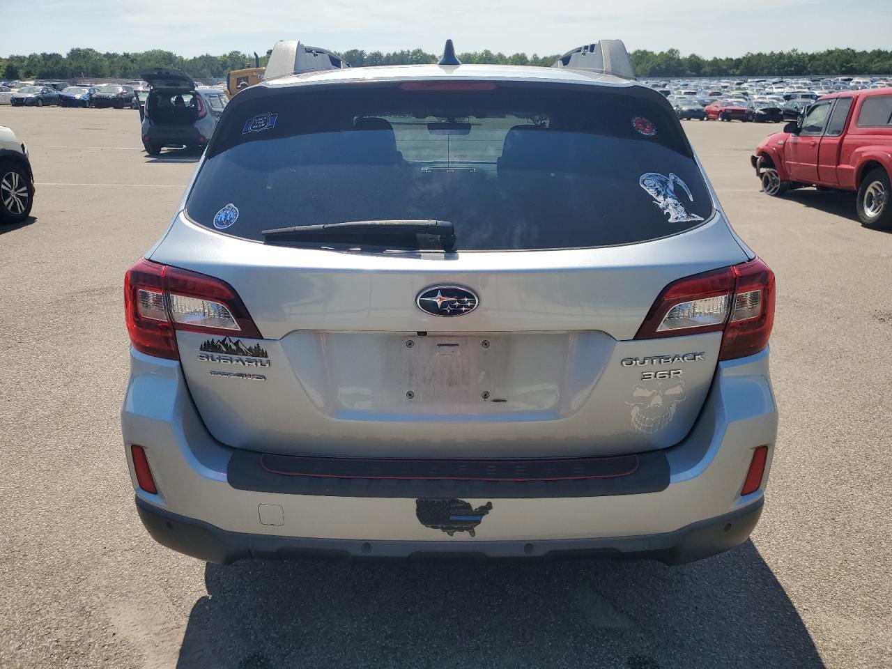 4S4BSENC8H3351330 2017 Subaru Outback 3.6R Limited