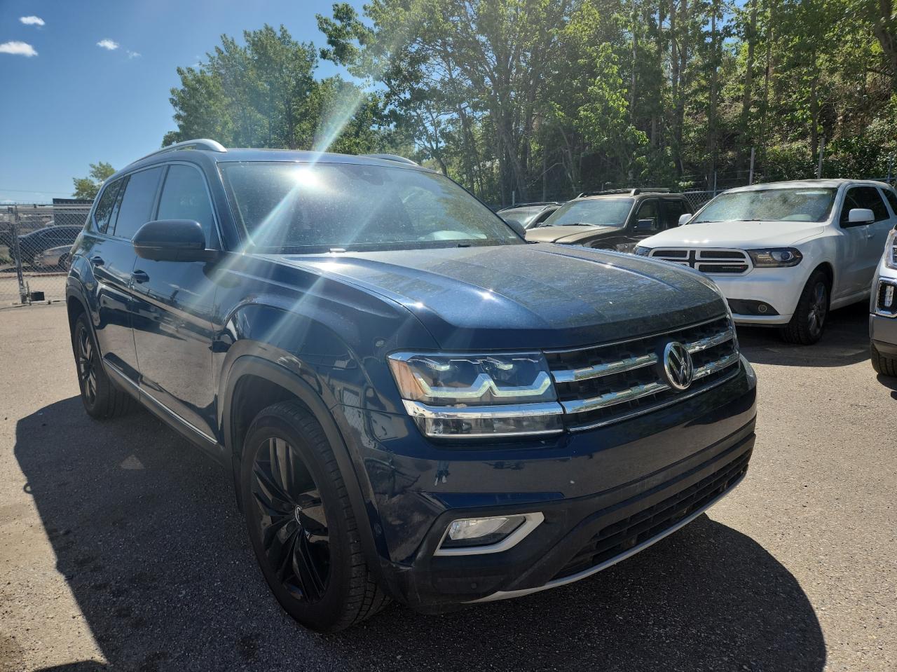 2018 Volkswagen Atlas Sel Premium vin: 1V2NR2CA2JC557633