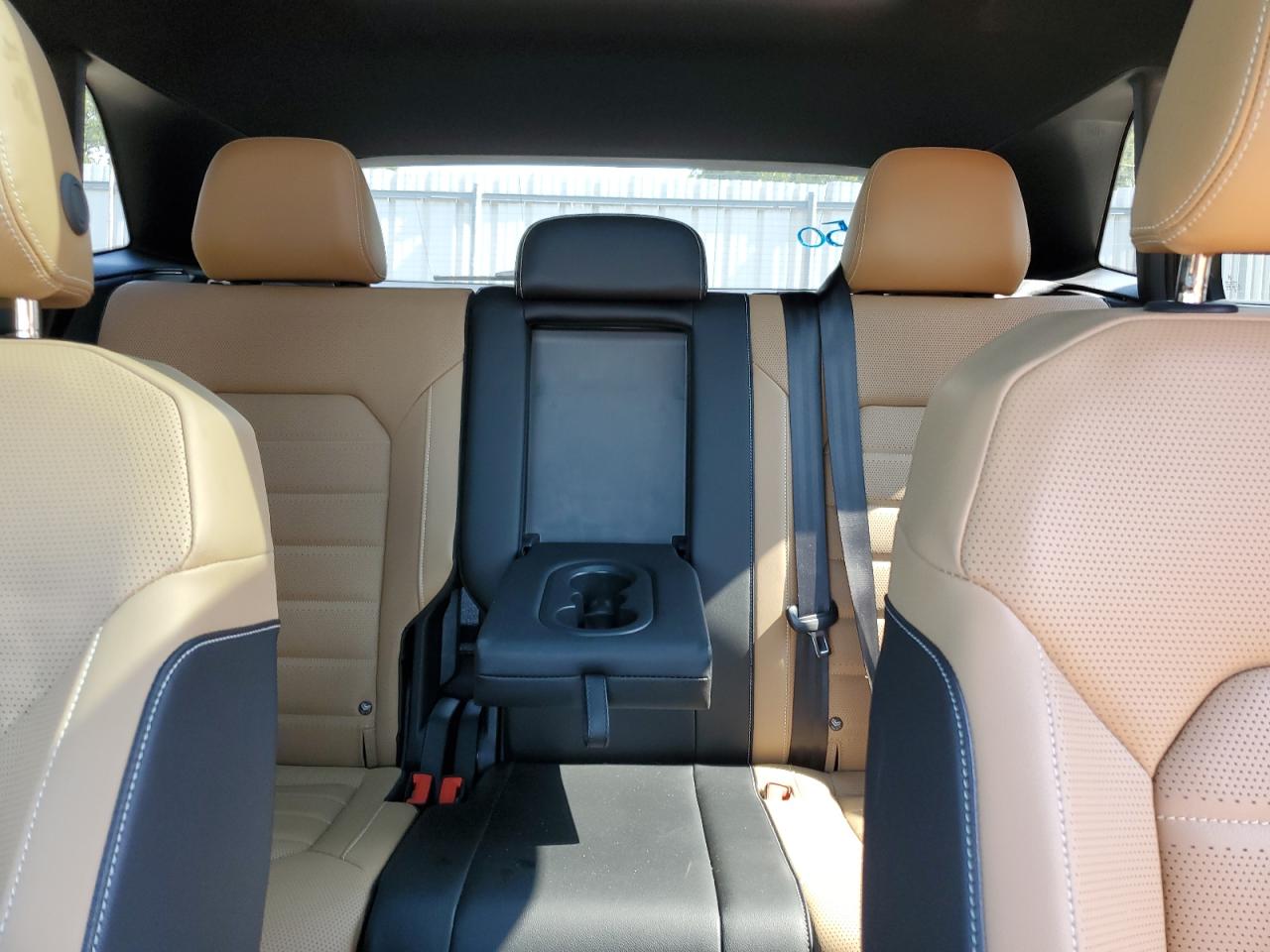 1V2AE2CA2RC234768 2024 Volkswagen Atlas Cross Sport Sel R-Line